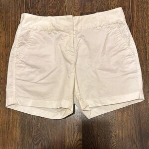 Vineyard Vines Women's white Shorts in amazing condition sz 0